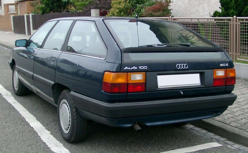 Audi 100 c3 ku